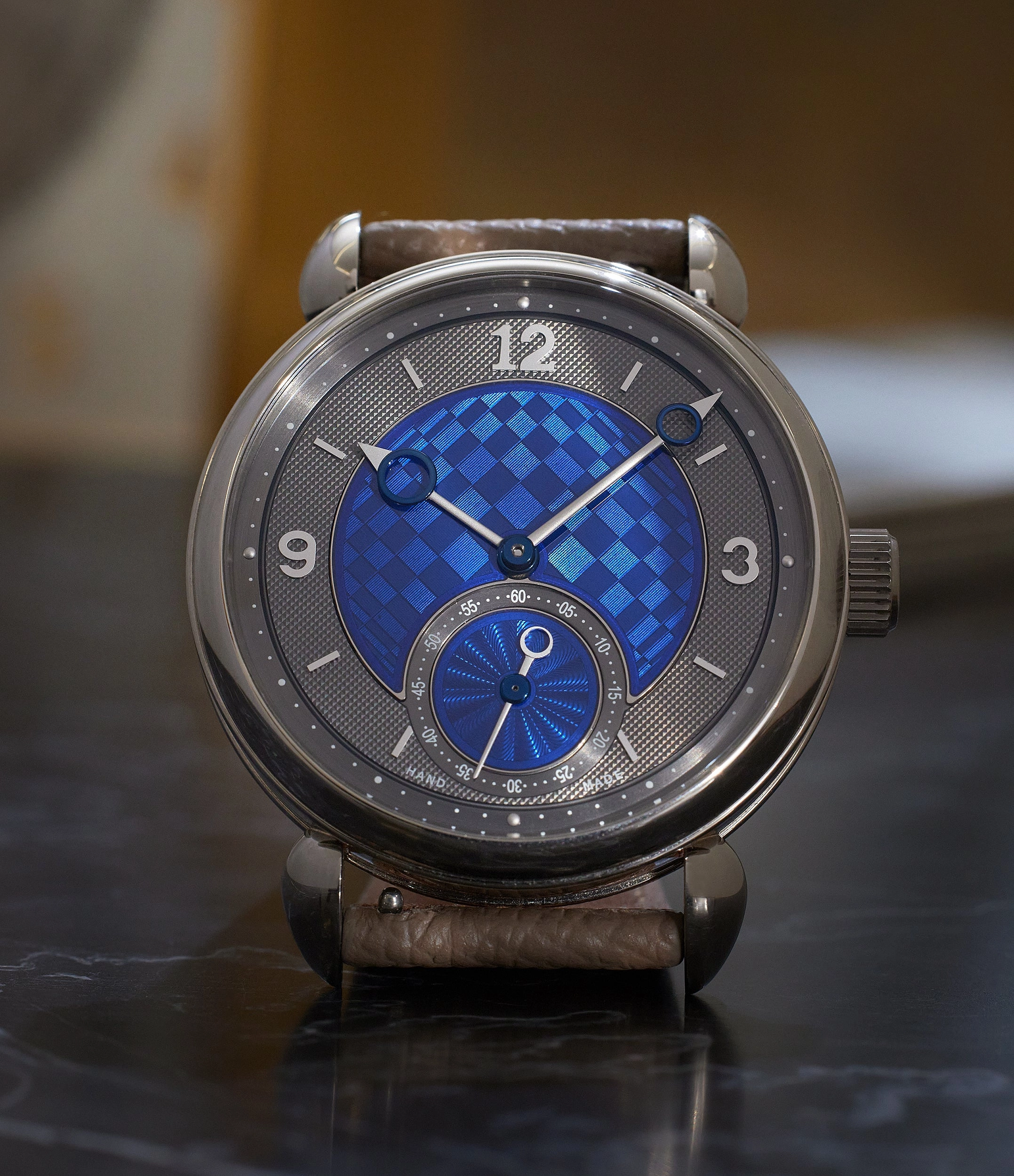 Vingt-8 | White Gold