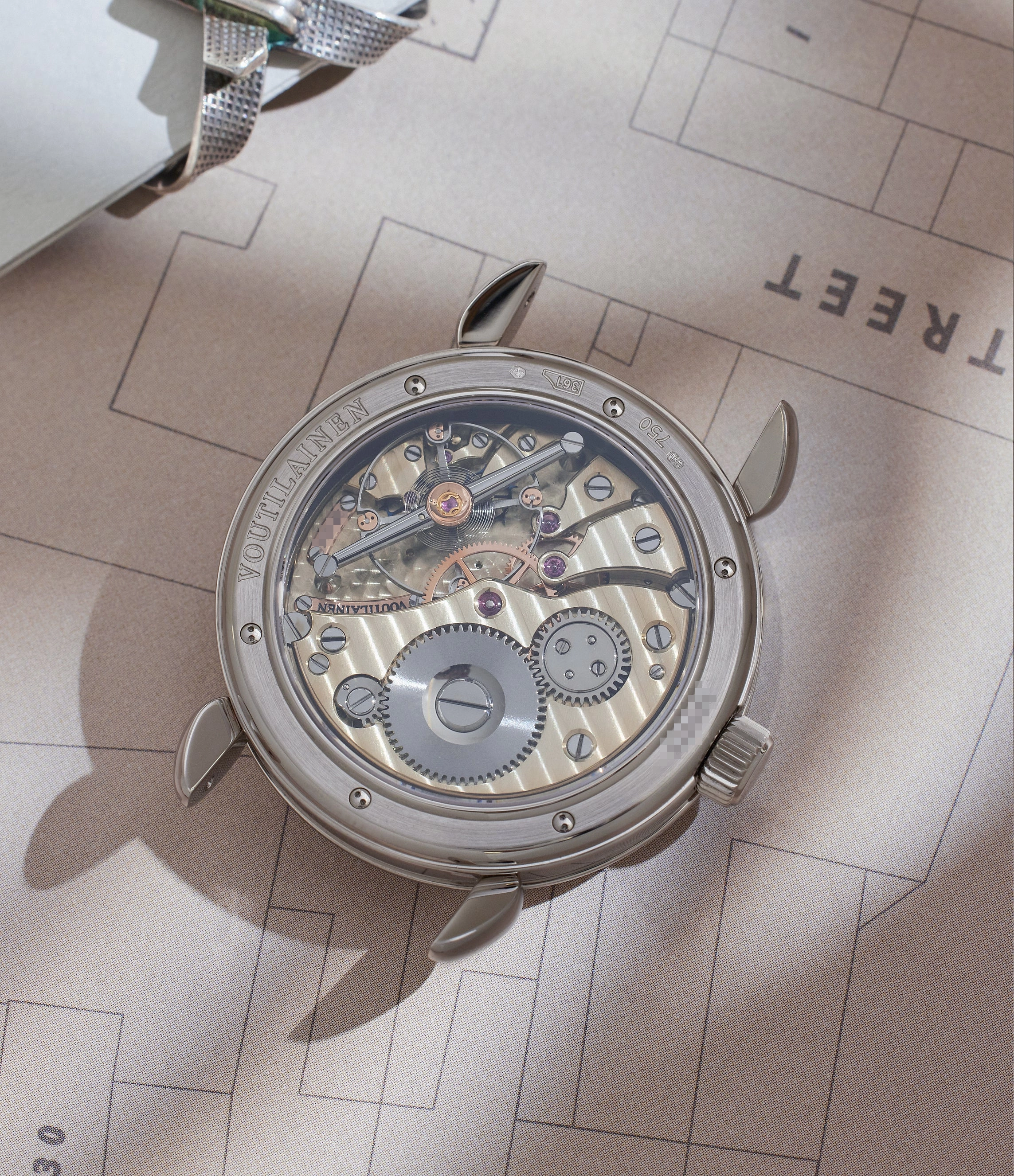 Vingt-8 | White Gold