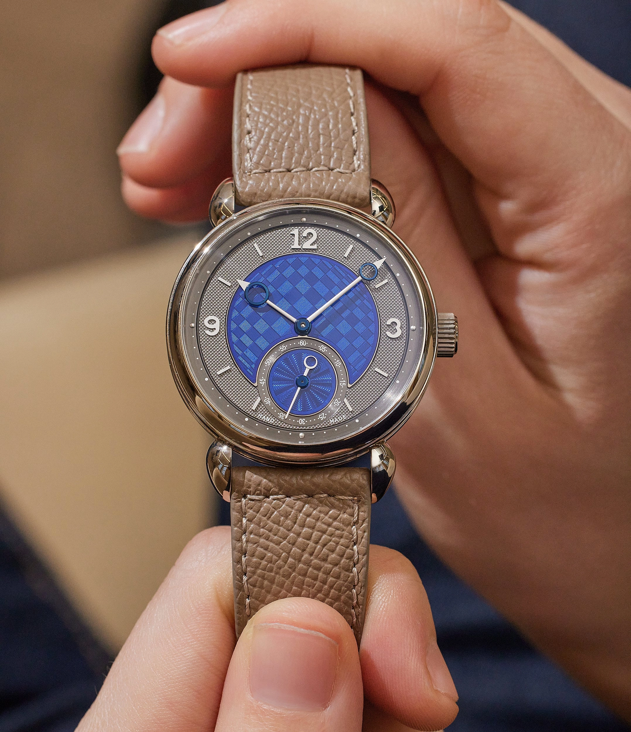 Vingt-8 | White Gold