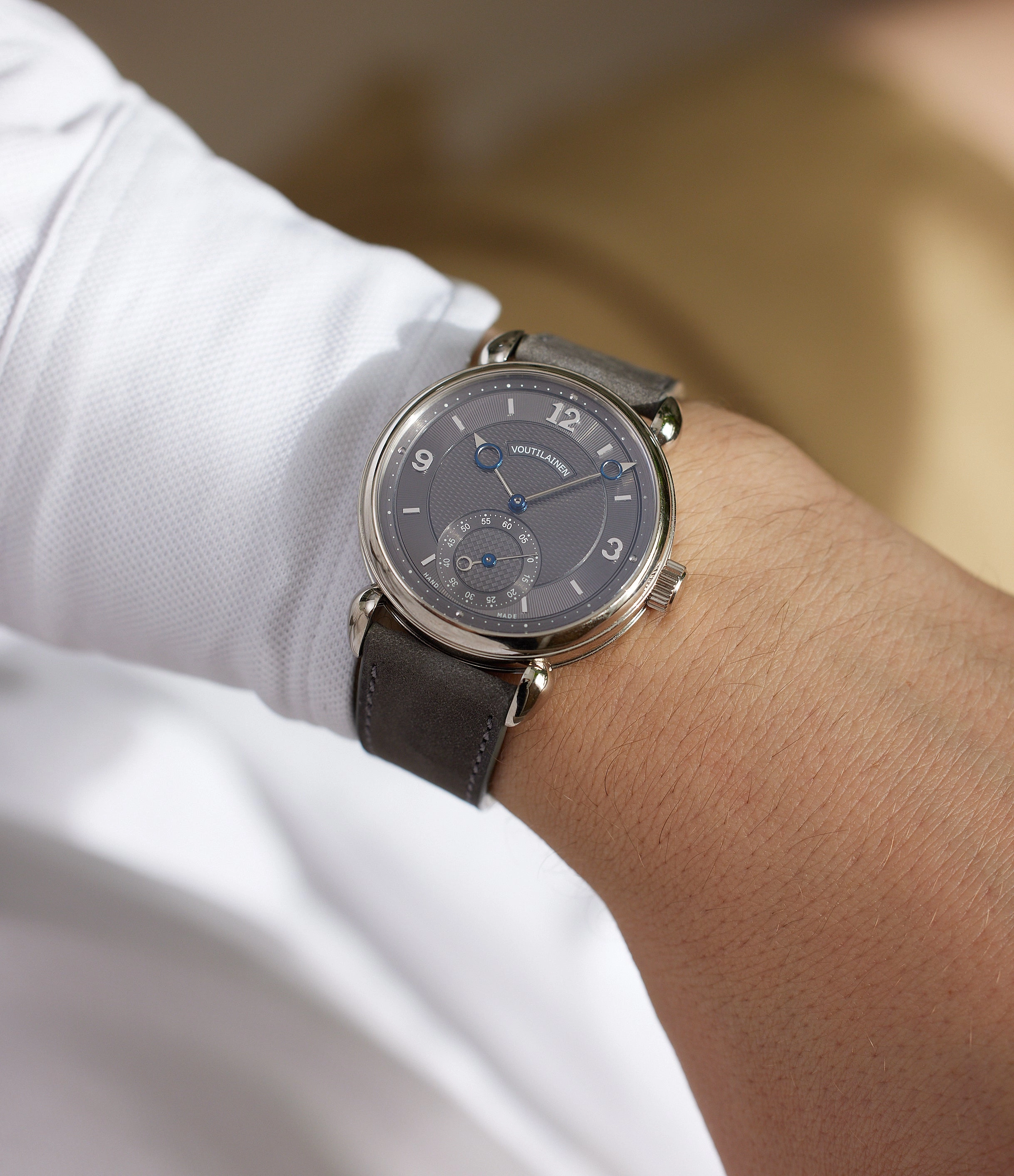 Vingt-8 | White Gold