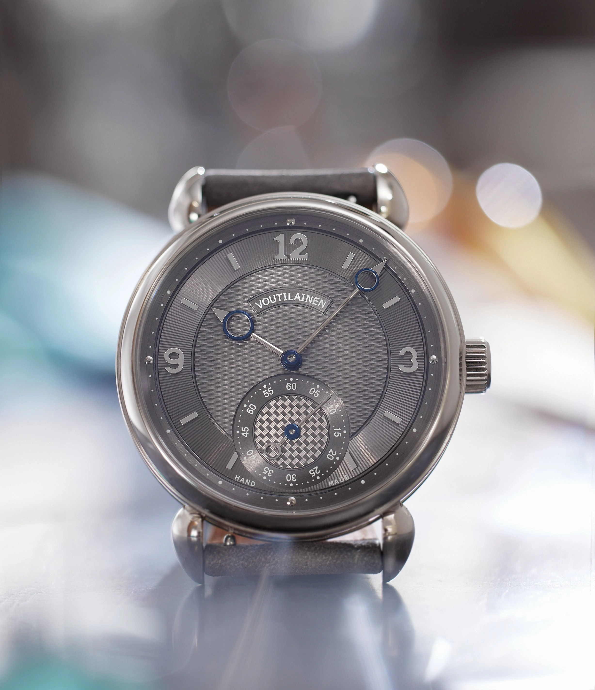 Vingt-8 | White Gold